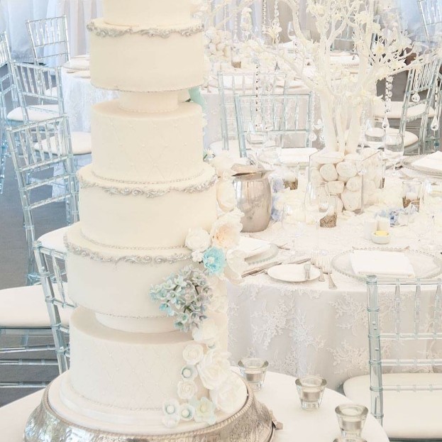 Princess_Luxury_Wedding_Cake